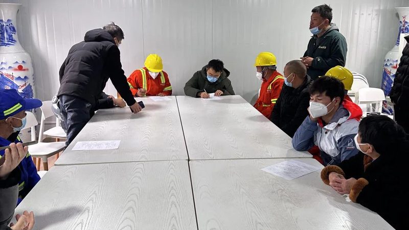 小标题：叉车证的重要性
